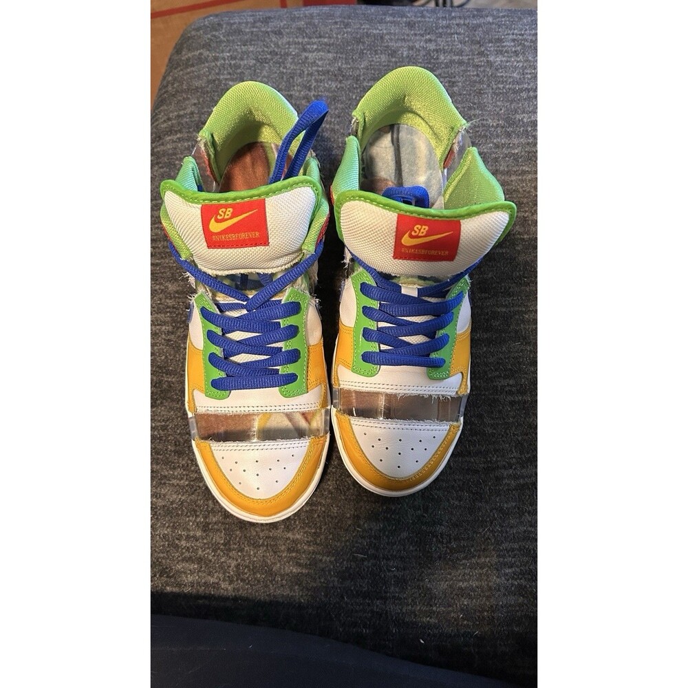 Nike SB Dunk Mid Premium Multicolor Skateboarding  Men’s Size 10 Mint Condition